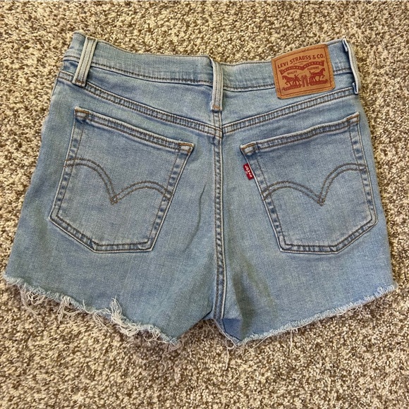 Levi's Light Blue High Rise Jean Shorts Denim Casual Summer Classic 28 - Picture 4 of 7